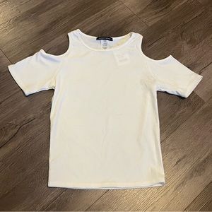 Caution to the Wind Knit Cropped Tee • Women’s M • White